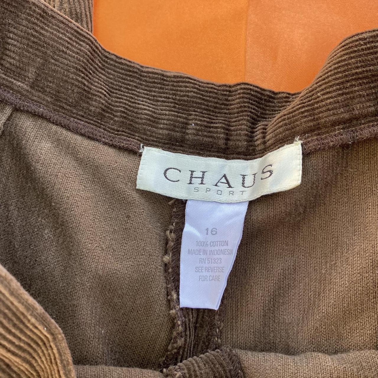 Brown corduroy pants by chaus sport Features a... - Depop