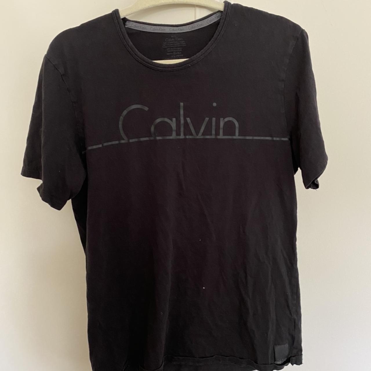 Calvin Klein T-shirt - good condition Message... - Depop