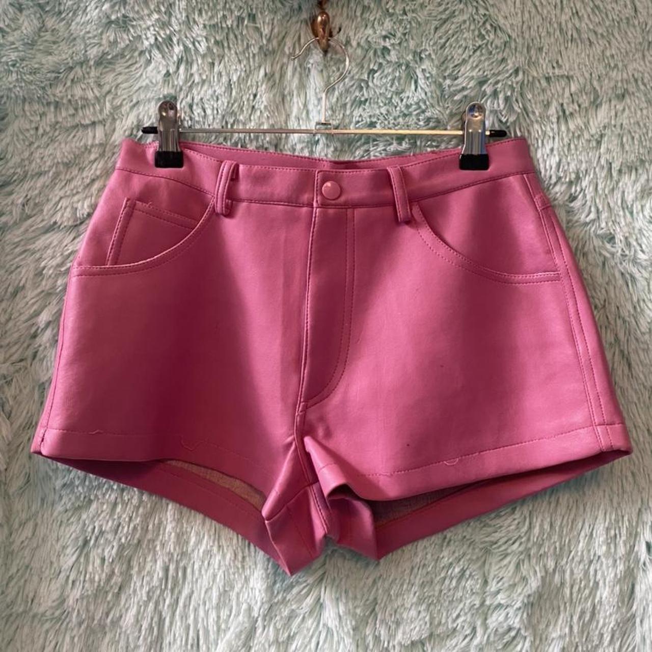 Women's Pink Shorts | Depop