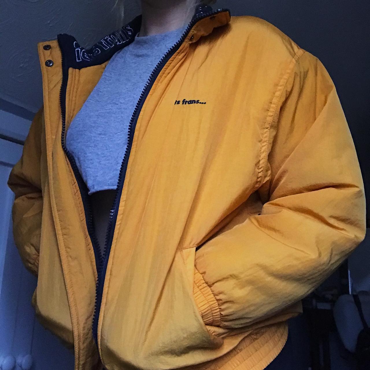 iets frans yellow coat