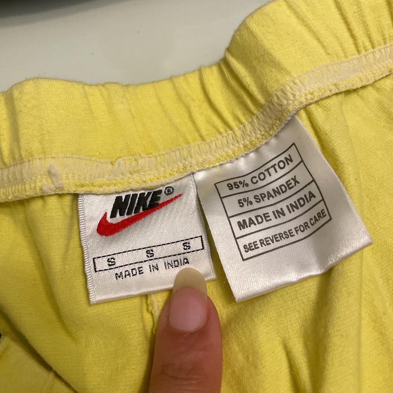 Nike Women's Yellow and Black Suit (4)