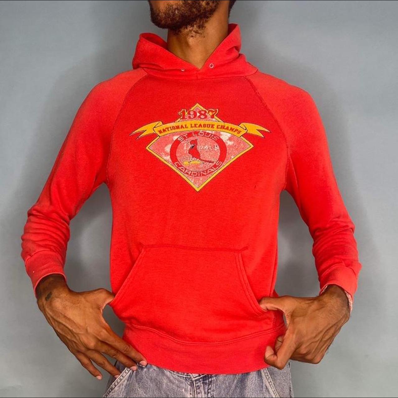 Vintage St. Louis Cardinals Hoodie The hoodie is in - Depop