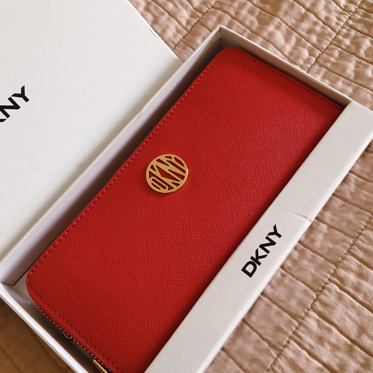 Dkny best sale gigi wallet