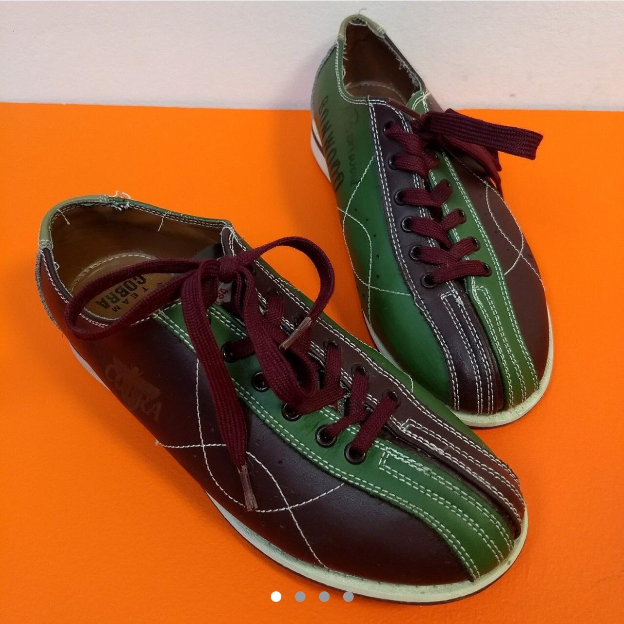 Authentic Bowling Alley Shoes!!! 🎳🎳🎳🎳🎳! Great... Depop