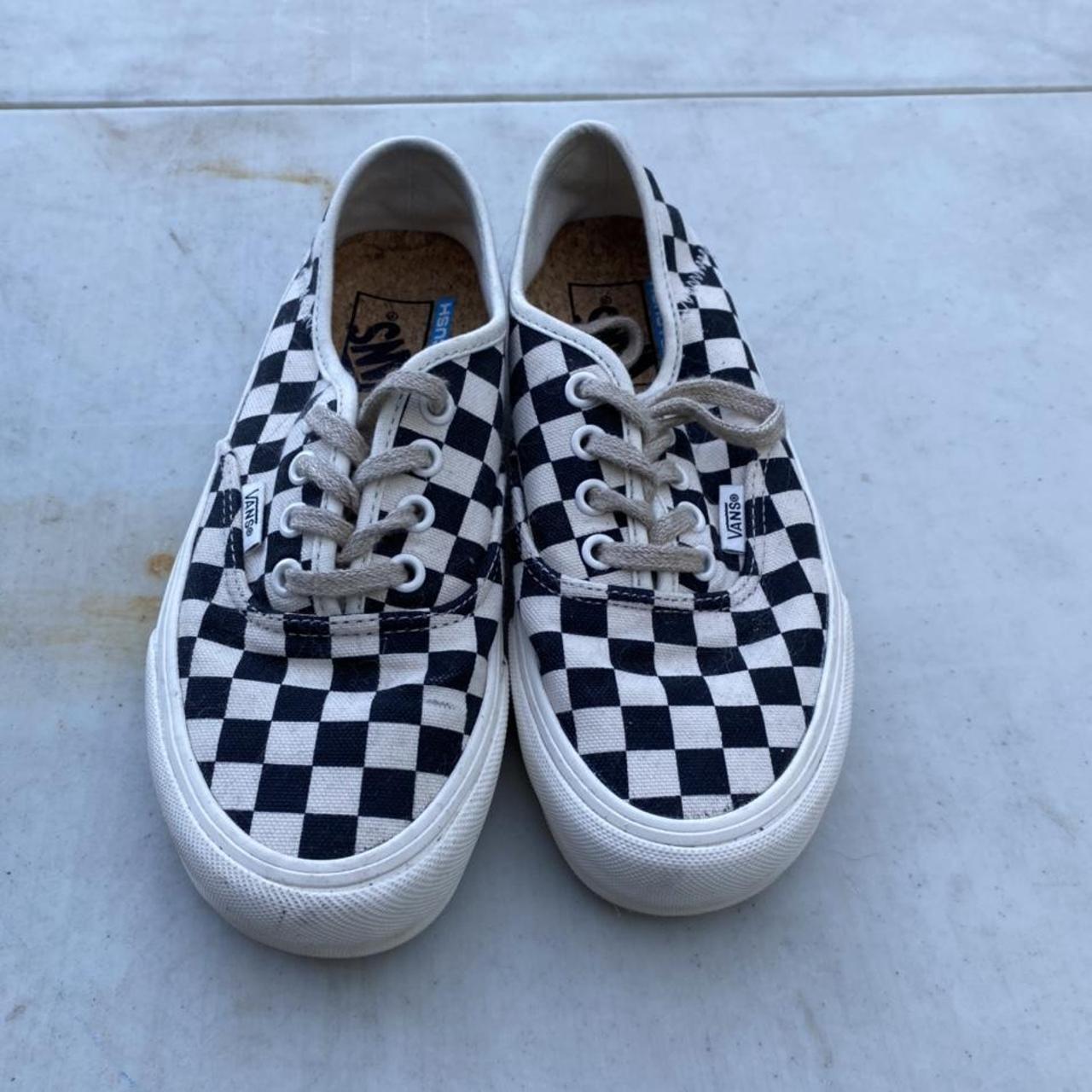 checkered vans size 5.5