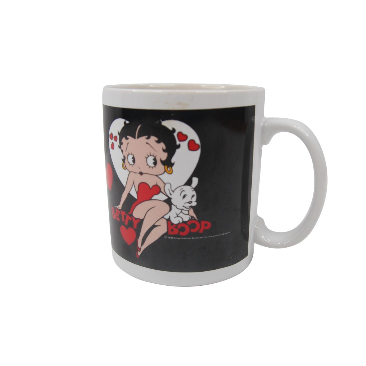 Vintage 1994 Betty Boop hearts mug. Clean overall,... - Depop