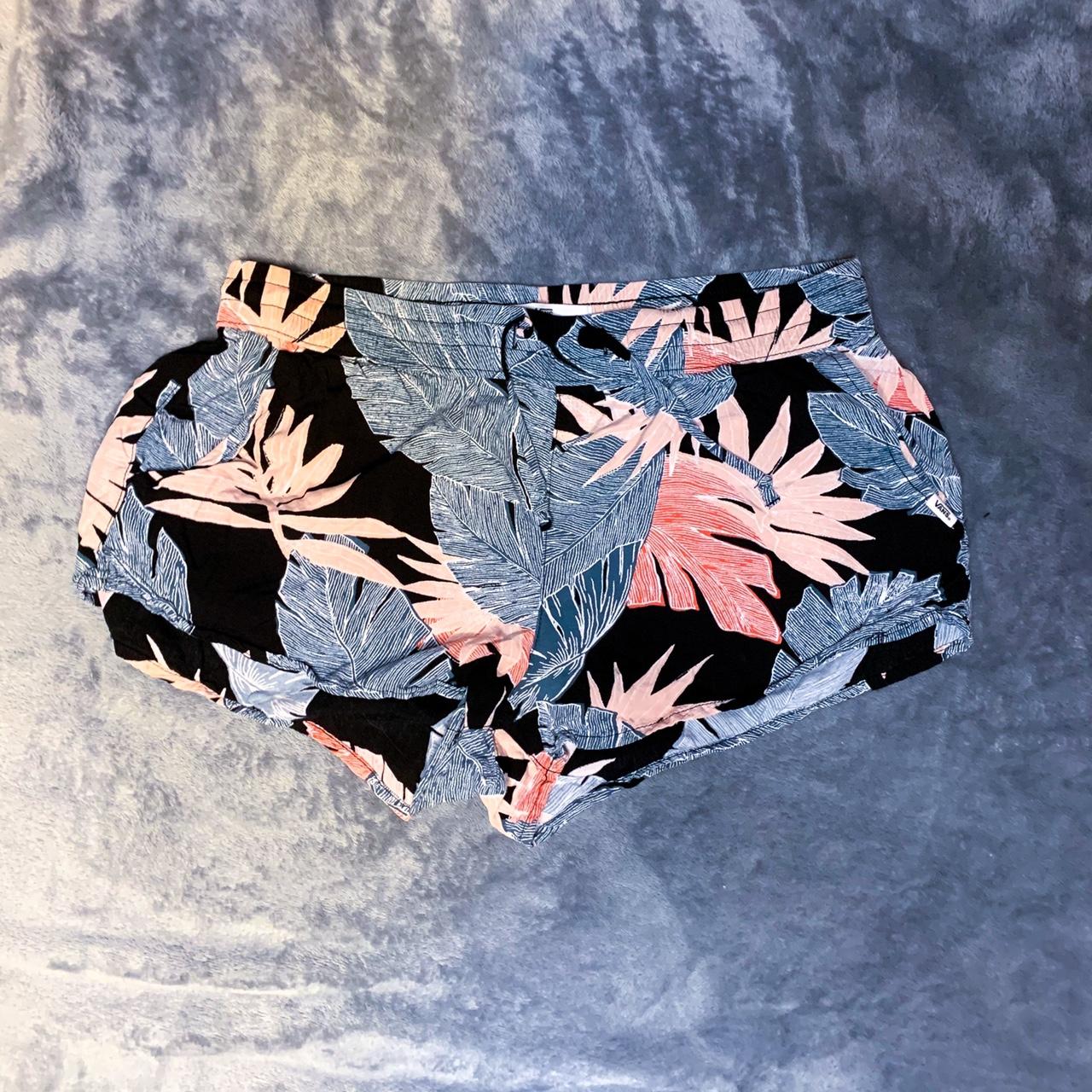 VANS women's pink and gray Hawaiian floral shorts in... - Depop