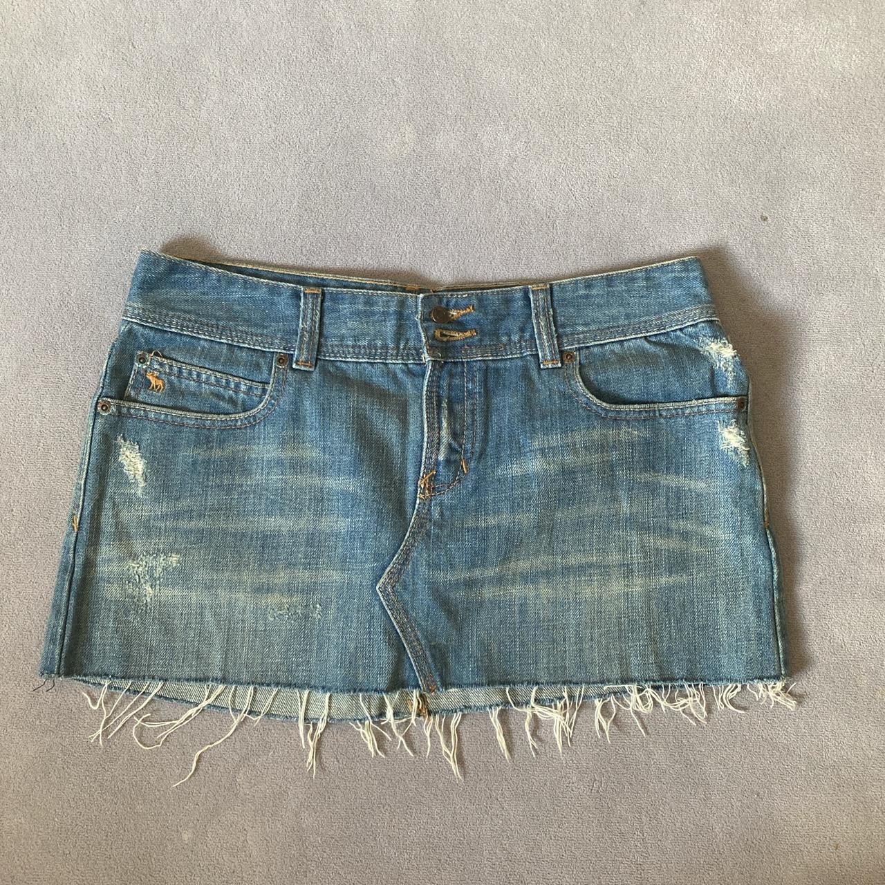 Ambercrombie and fitch blue denim skirt size 8-10... - Depop