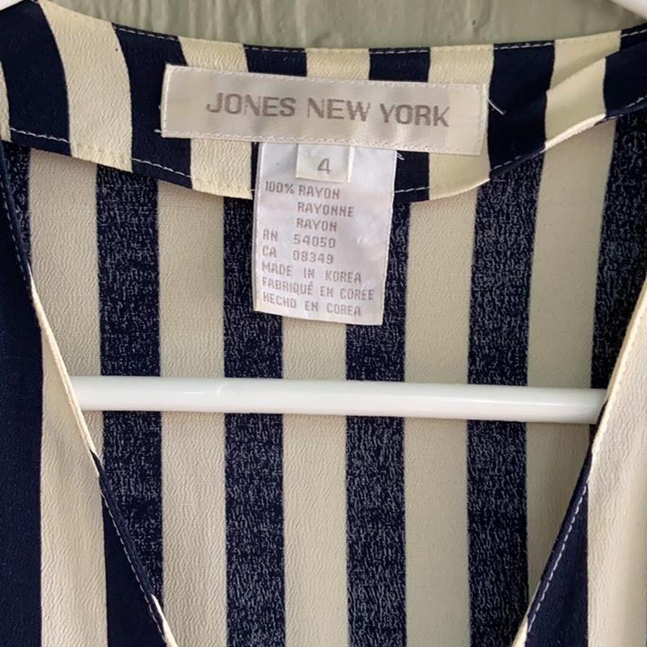 Vintage Jones New York navy dark blue and cream y2k... Depop
