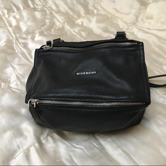 Givenchy Women's Black and Silver Bag | Depop