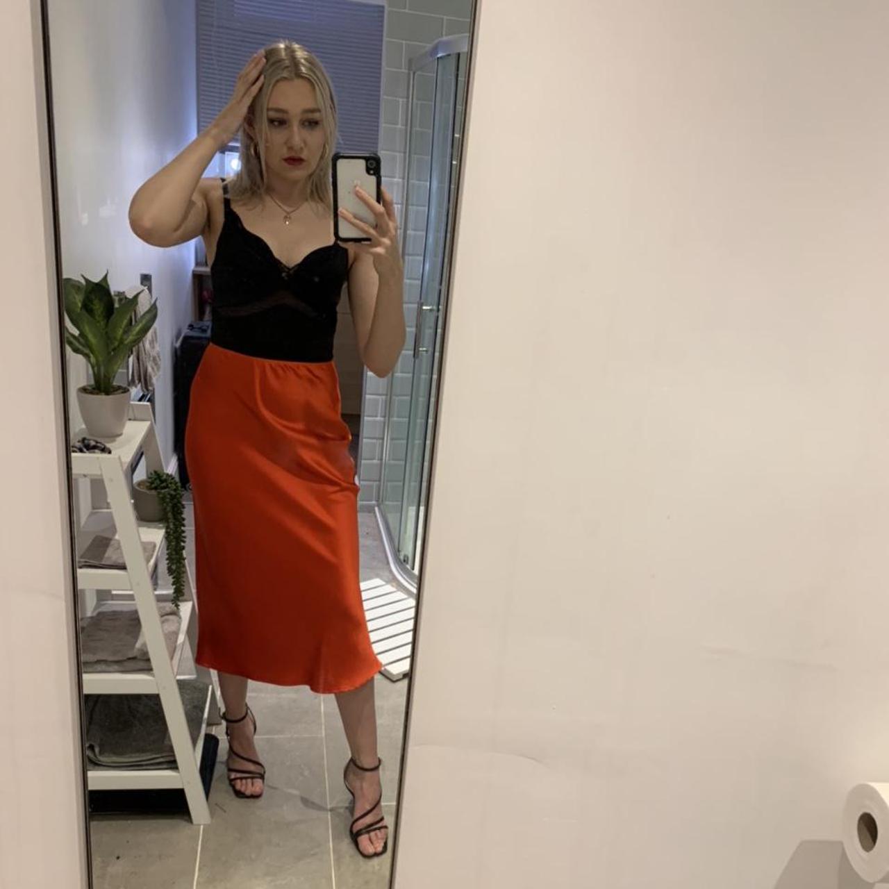 TOPSHOP satin midi skirt red size