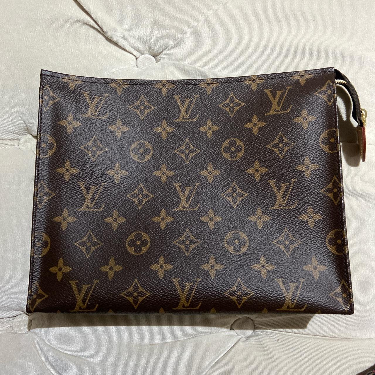 Authentic Louis Vuitton Toiletry Pouch 26 Genuine... - Depop