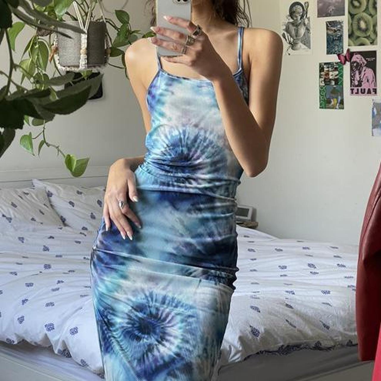 Urban Outfitters Women S Dress Depop   P0 