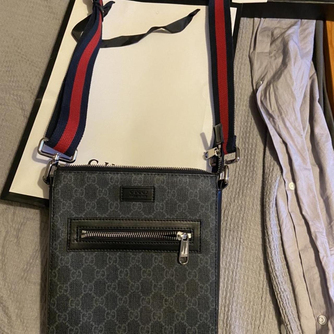 Gucci man bag real best sale vs fake