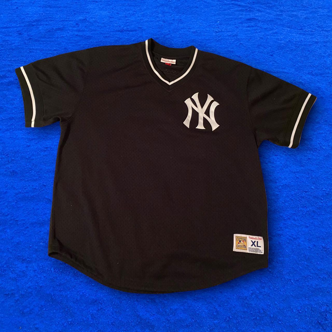 Yankees Mitchell & Ness throwback baseball jersey. - Depop