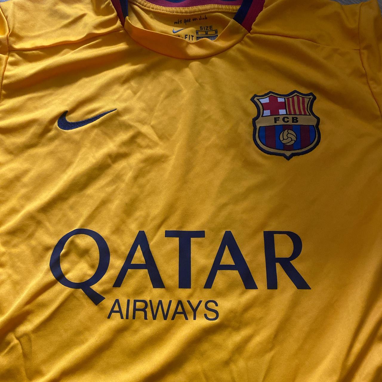 Barcelona Lionel Messi soccer jersey Qatar - Depop