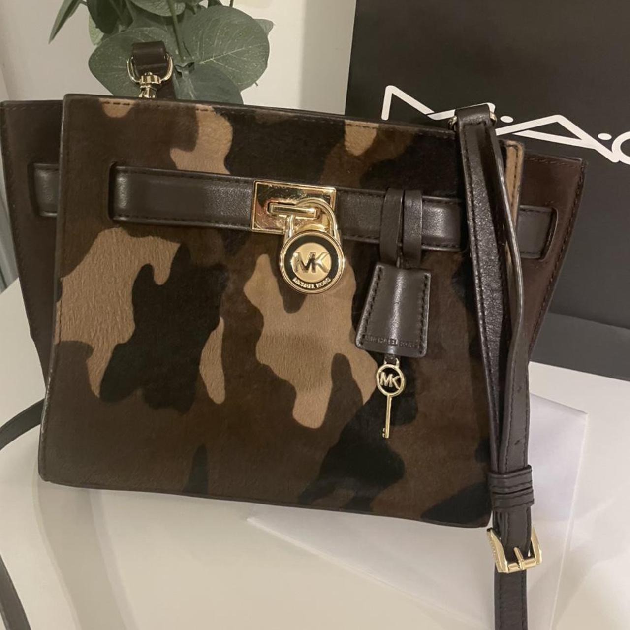 Michael kors deals camo crossbody