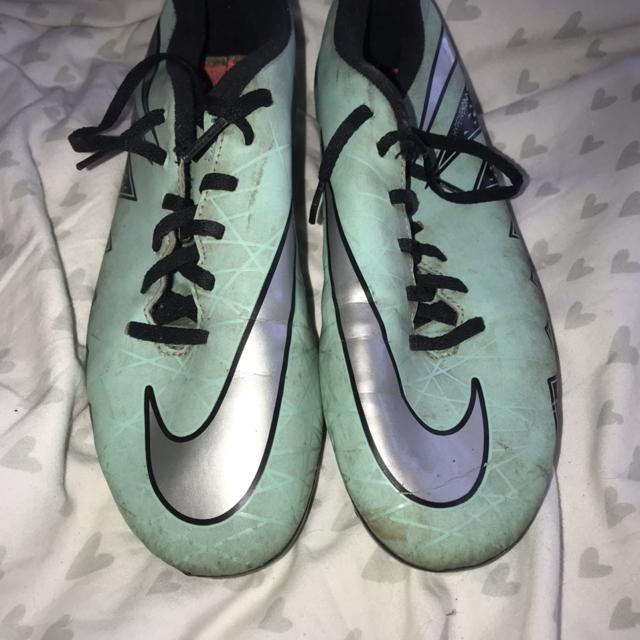 nike hypervenom mint green