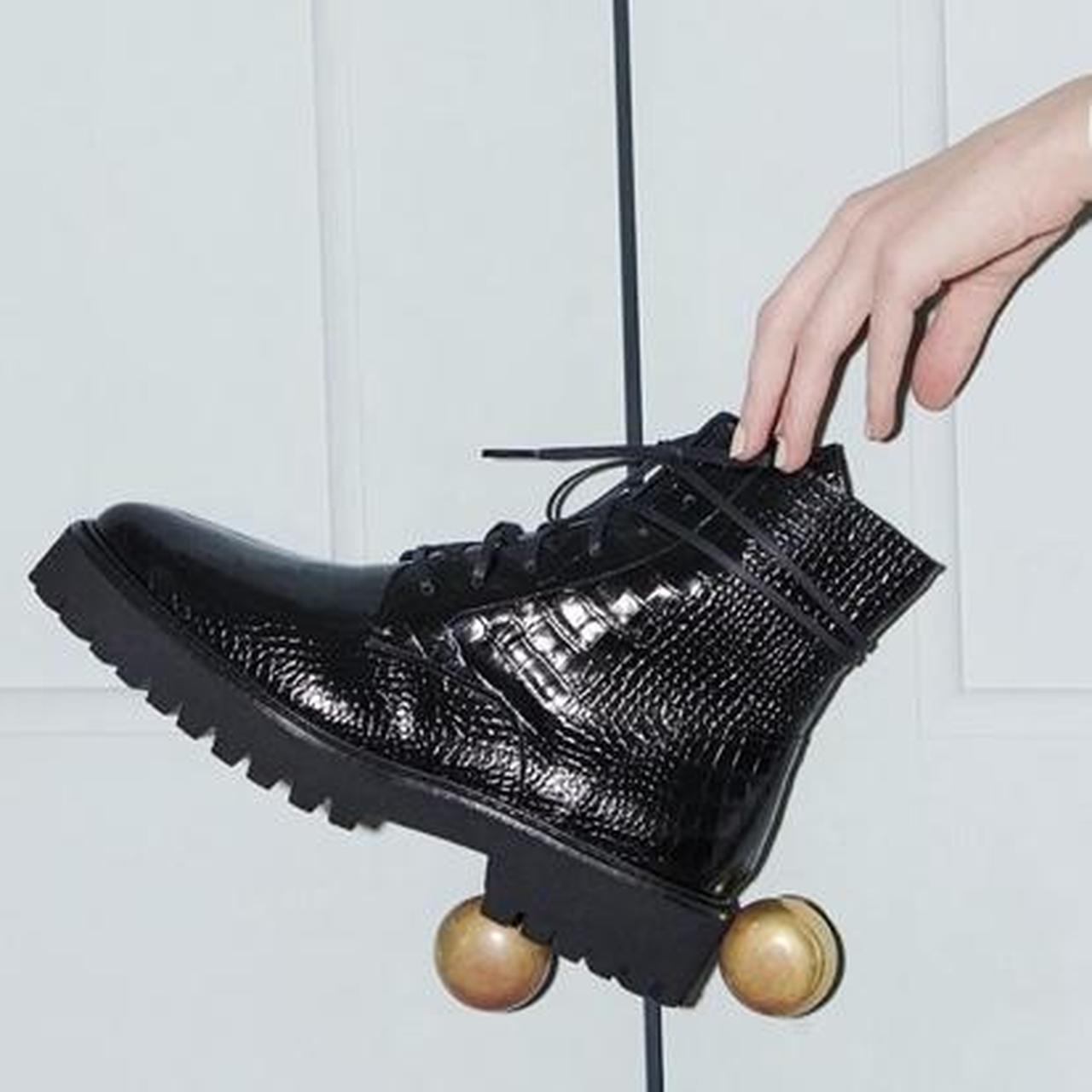 freda salvador emi lug combat boot