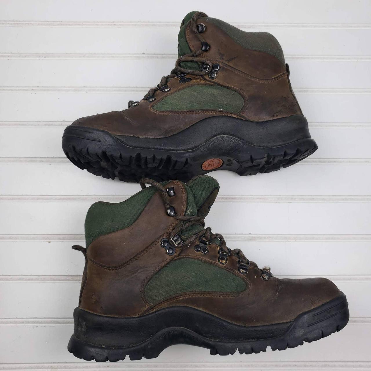 Vasque Gore-tex Men's Vintage Hiking Boots Leather... - Depop