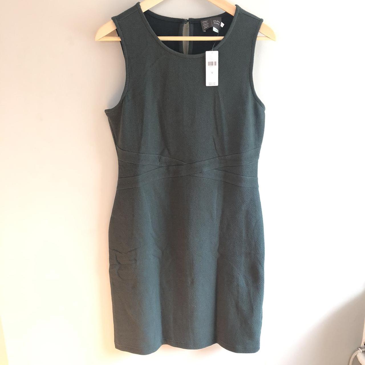 Brand new forest green Anthropologie body con dress.... - Depop