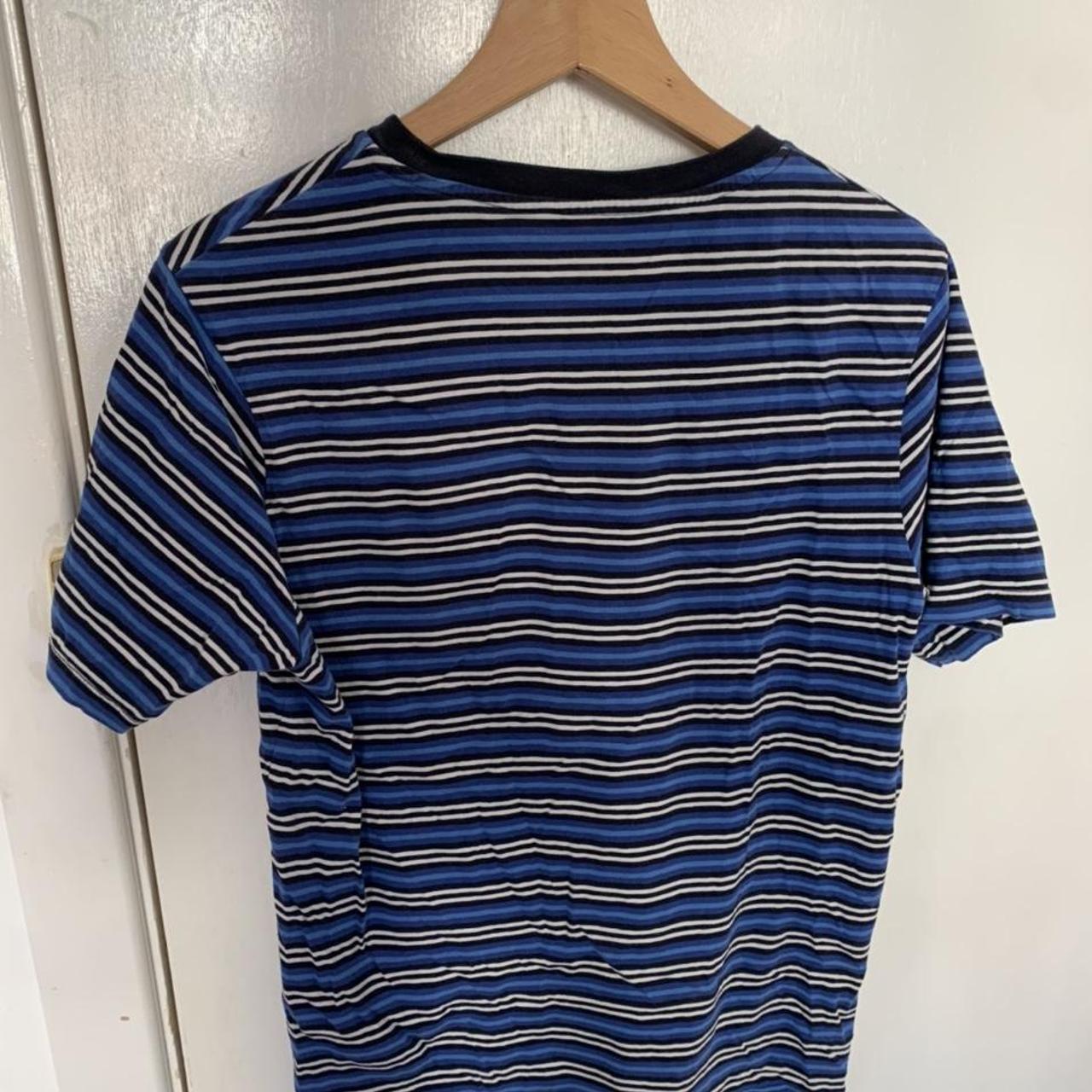 Urban Outfitters Men's T-shirt | Depop