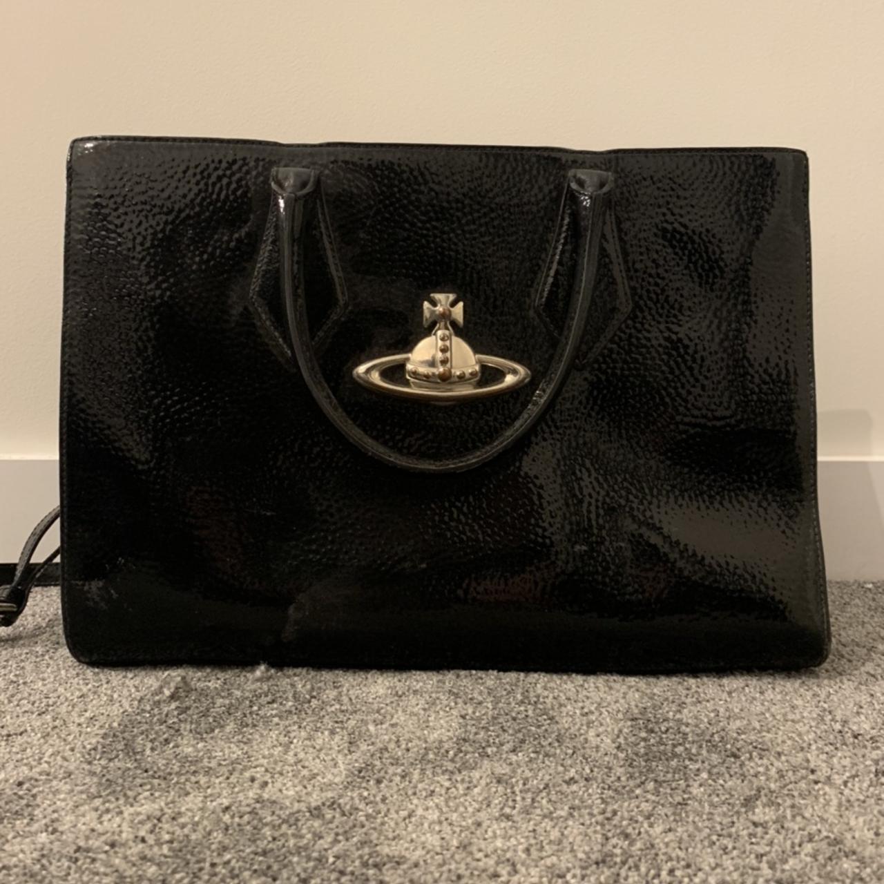 Vivienne Westwood Women's | Depop