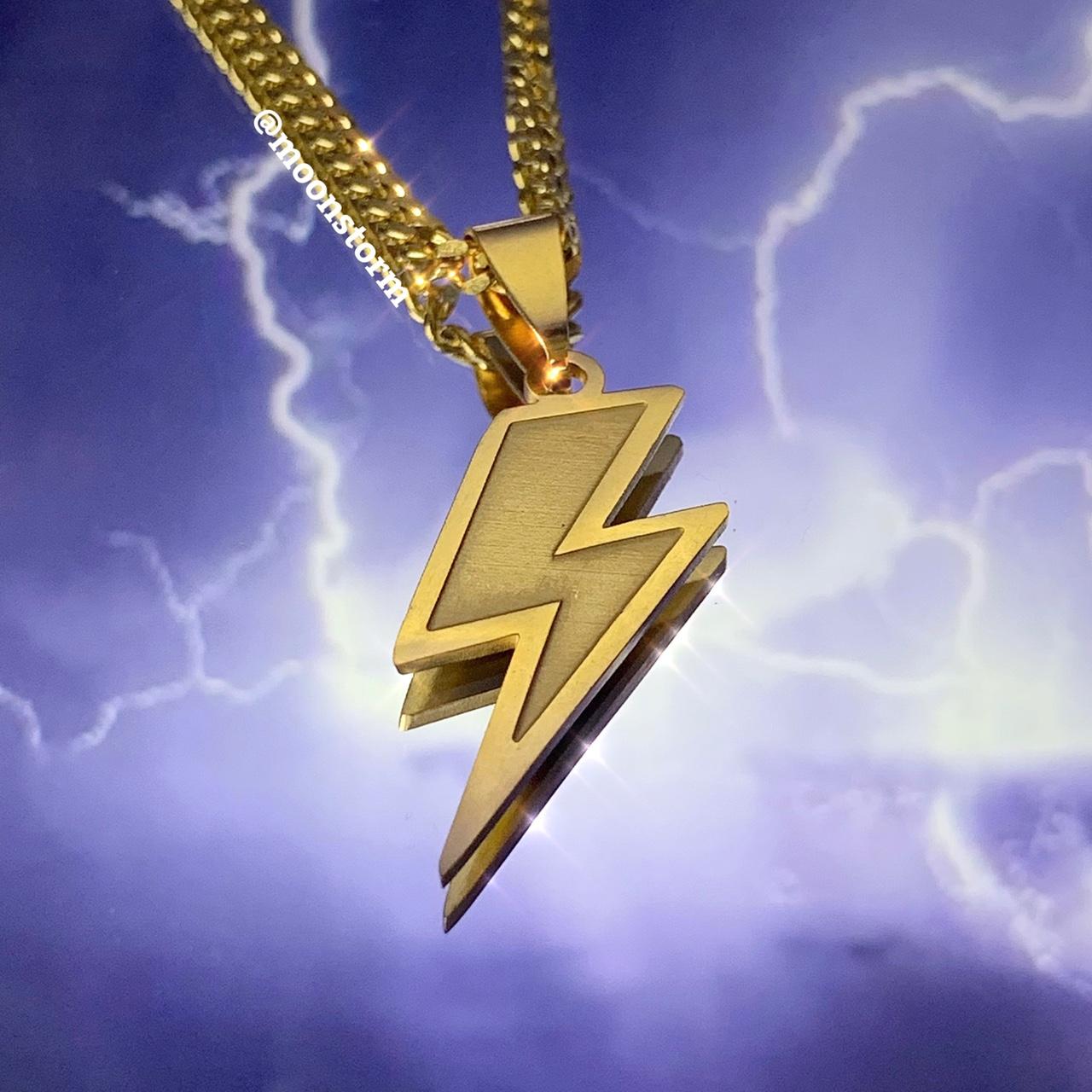 Amazon.com: Iaceble Minimalist Lightning Choker Necklace Thunder Pendant  Necklace Chain Gold Geometry Necklace Boho Lightning Bolt Necklace Chain  Jewelry for Women and Girls : Clothing, Shoes & Jewelry