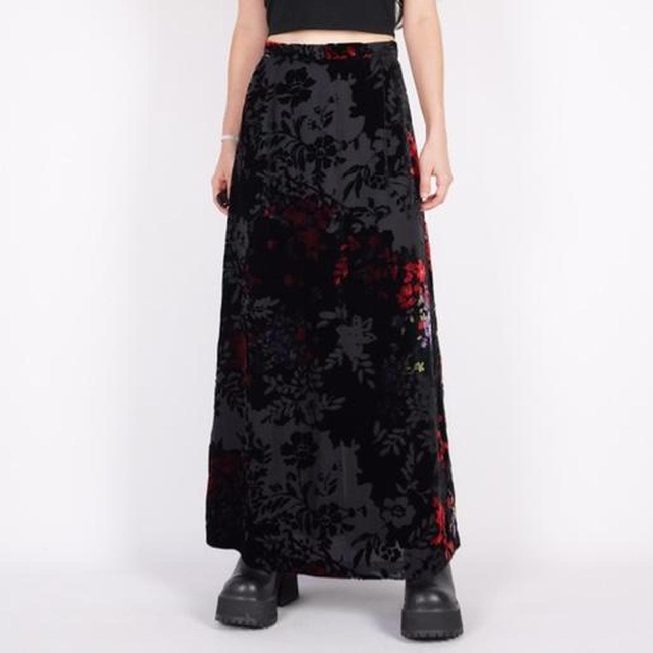 90s black floral velvet skirt By carol anderson,... - Depop