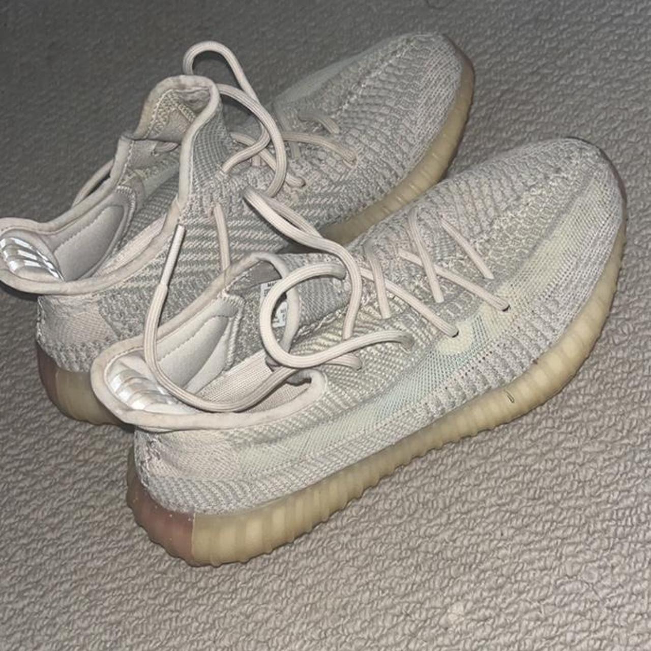 yeezy trainers nude
