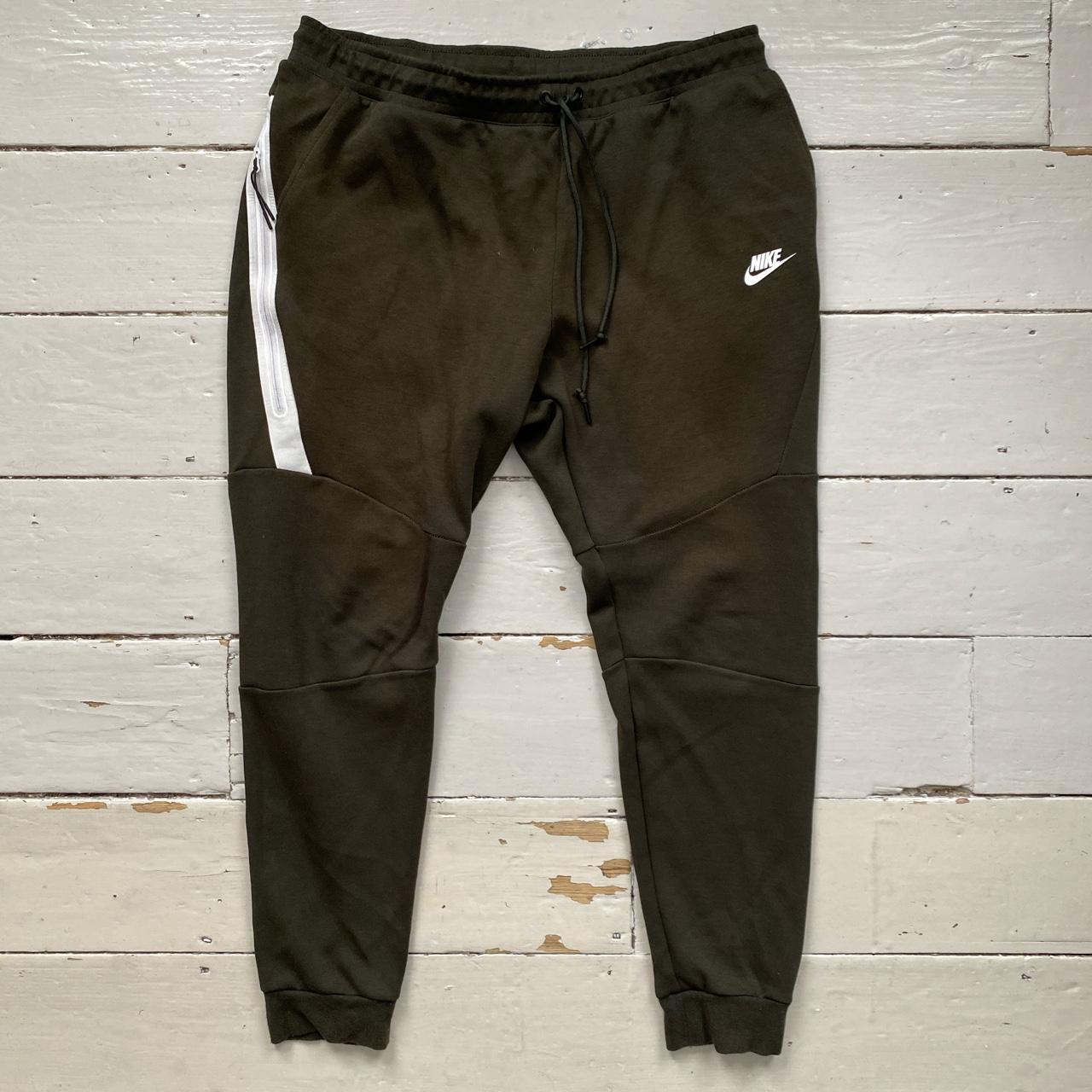 nike tech fleece tracksuit khaki