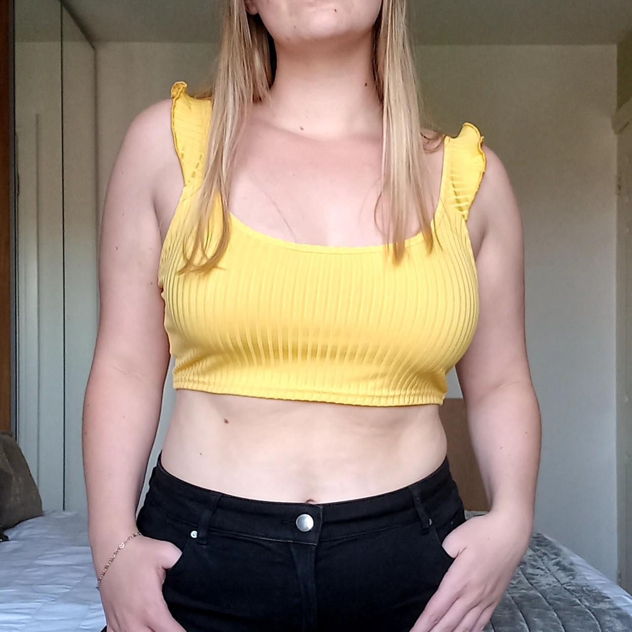 PrettyLittleThing Women's Yellow Croptop Depop