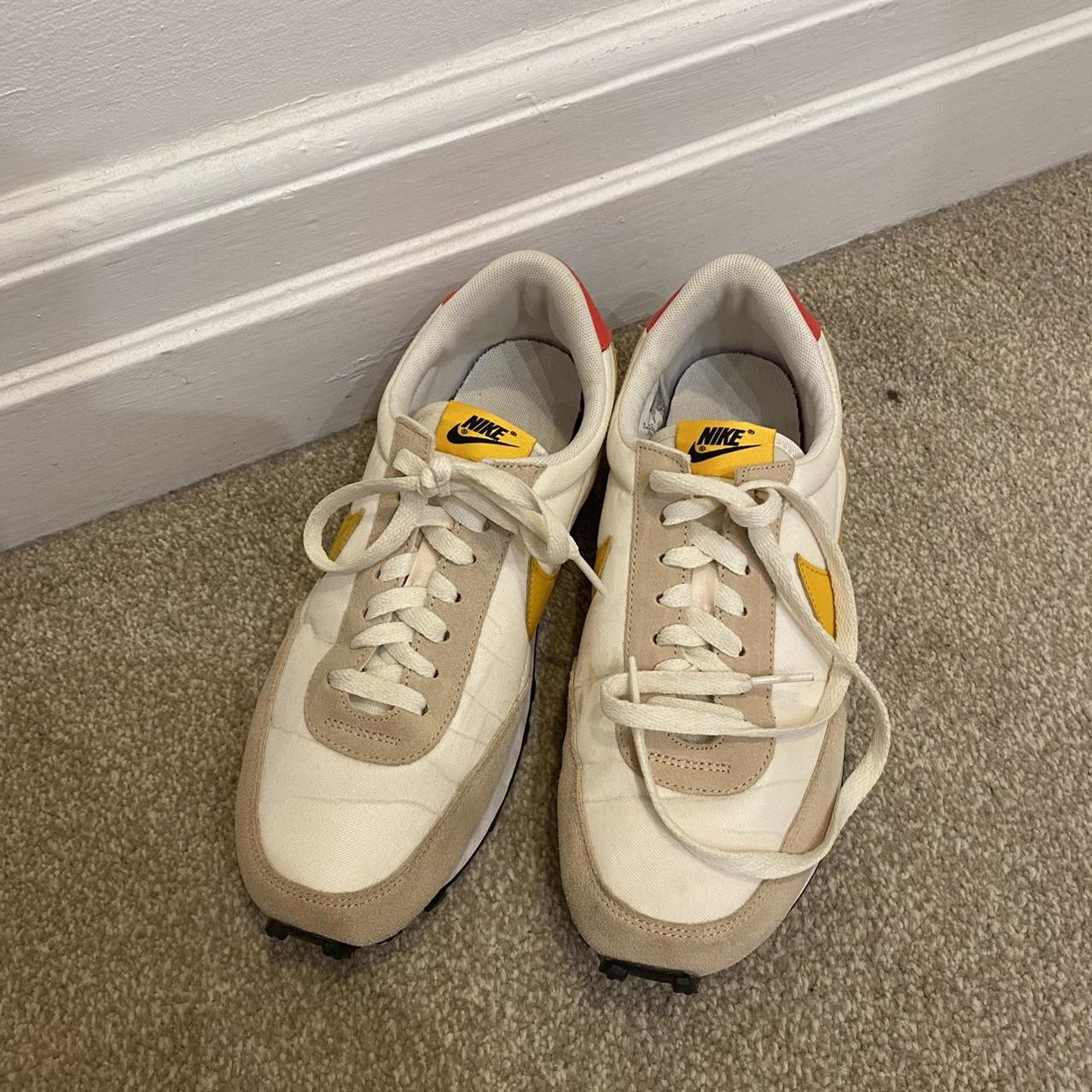 how to clean nike daybreak shoes