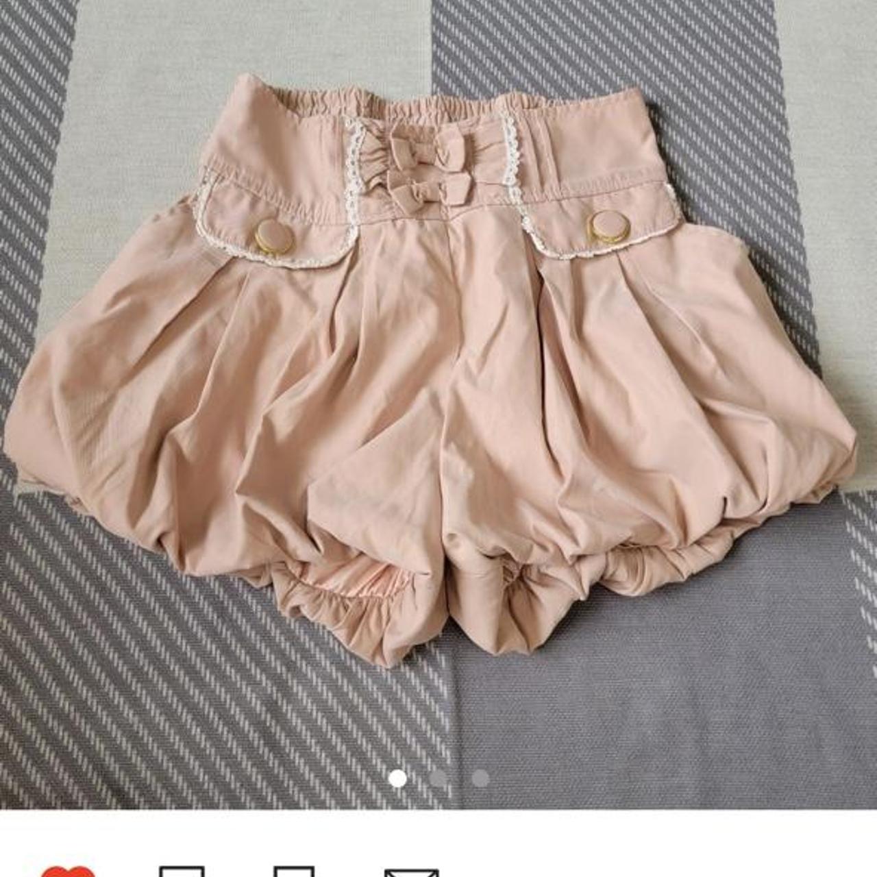 item listed by anabelguthrie