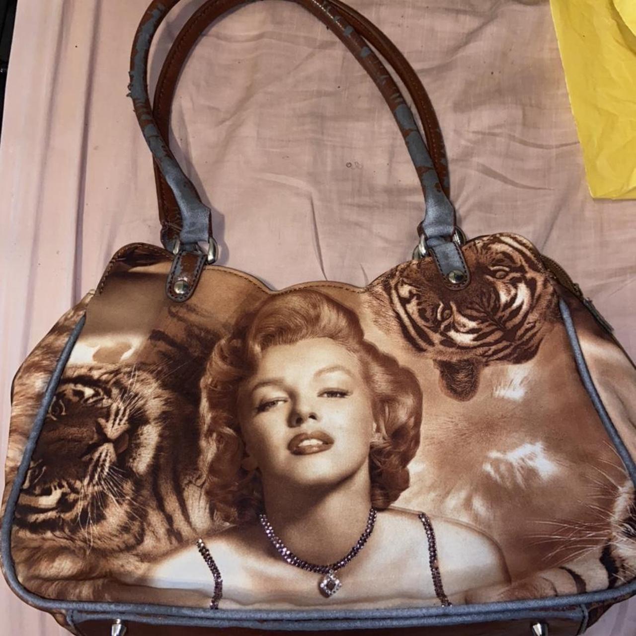 Marilyn Monroe Bags  Marilyn Monroe Women Medium Tan Purse..