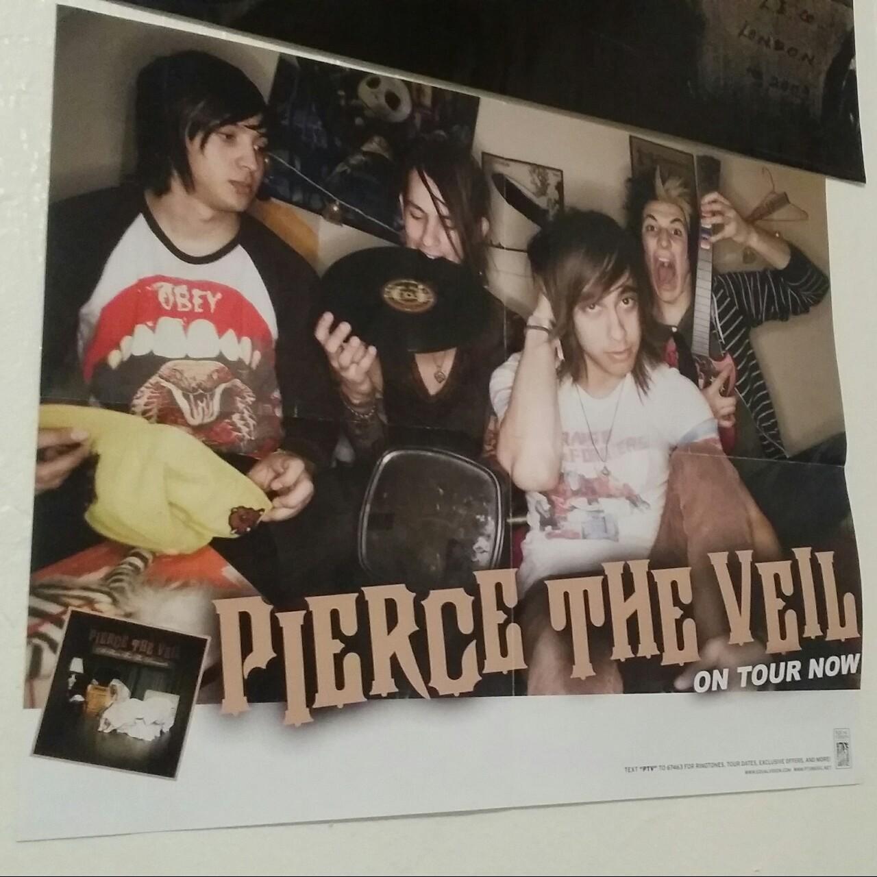 Pierce the Veil "a flair for the dramatic" tour... Depop