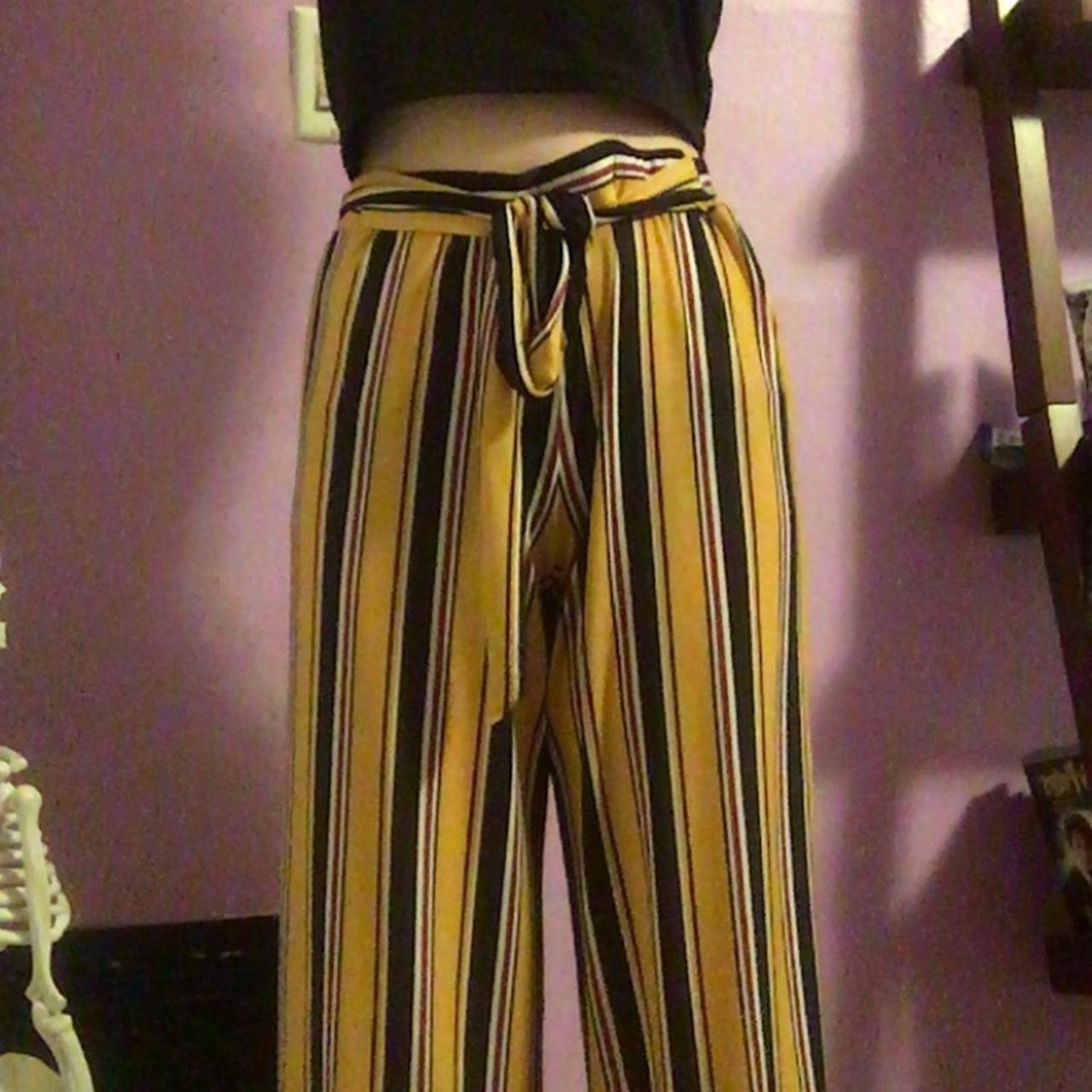 Rue 21 striped store pants