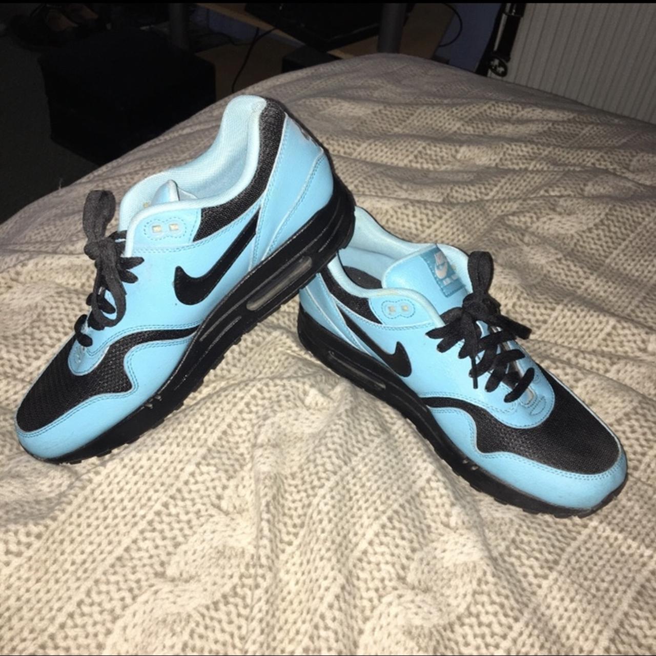 mens nike air blue