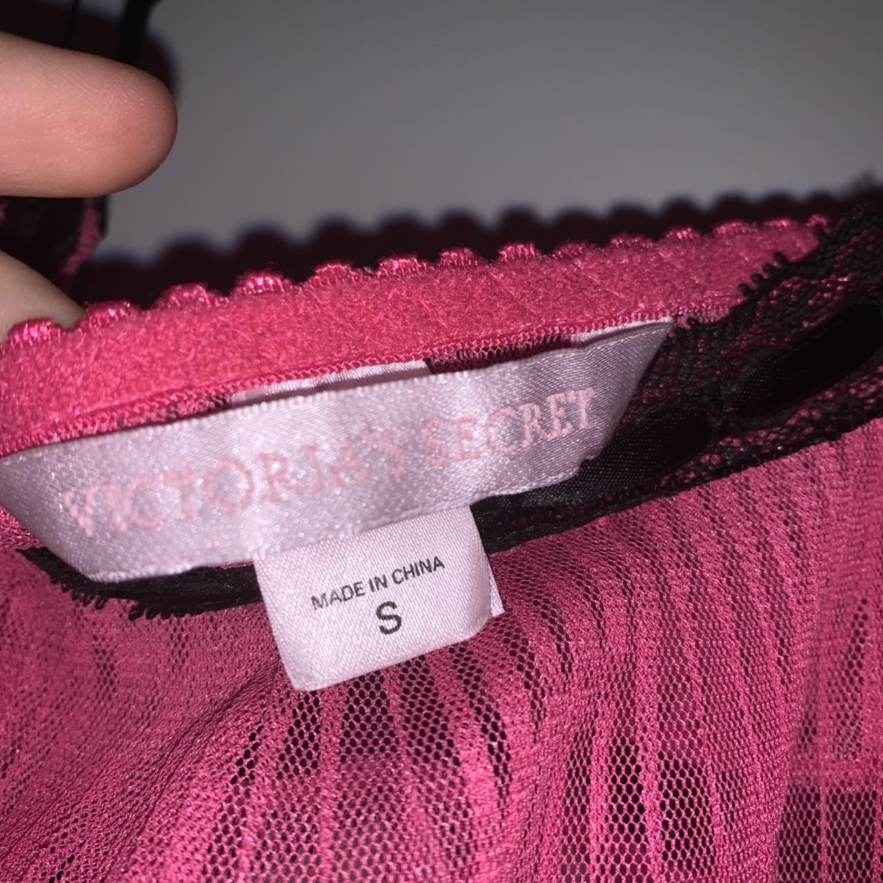 PINK VINTAGE VICTORIAS SECRET SLIP size small but... - Depop