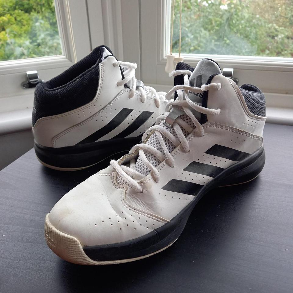 Adidas isolation 2024 2 basketball shoes