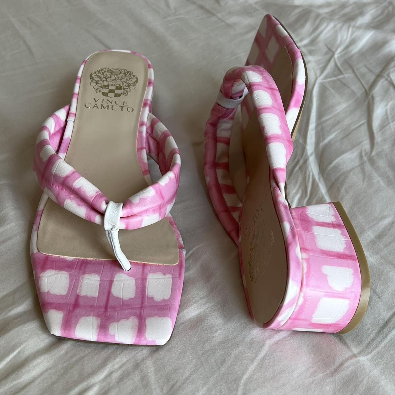 Vince Camuto Women's Pink and White Sandals (2)