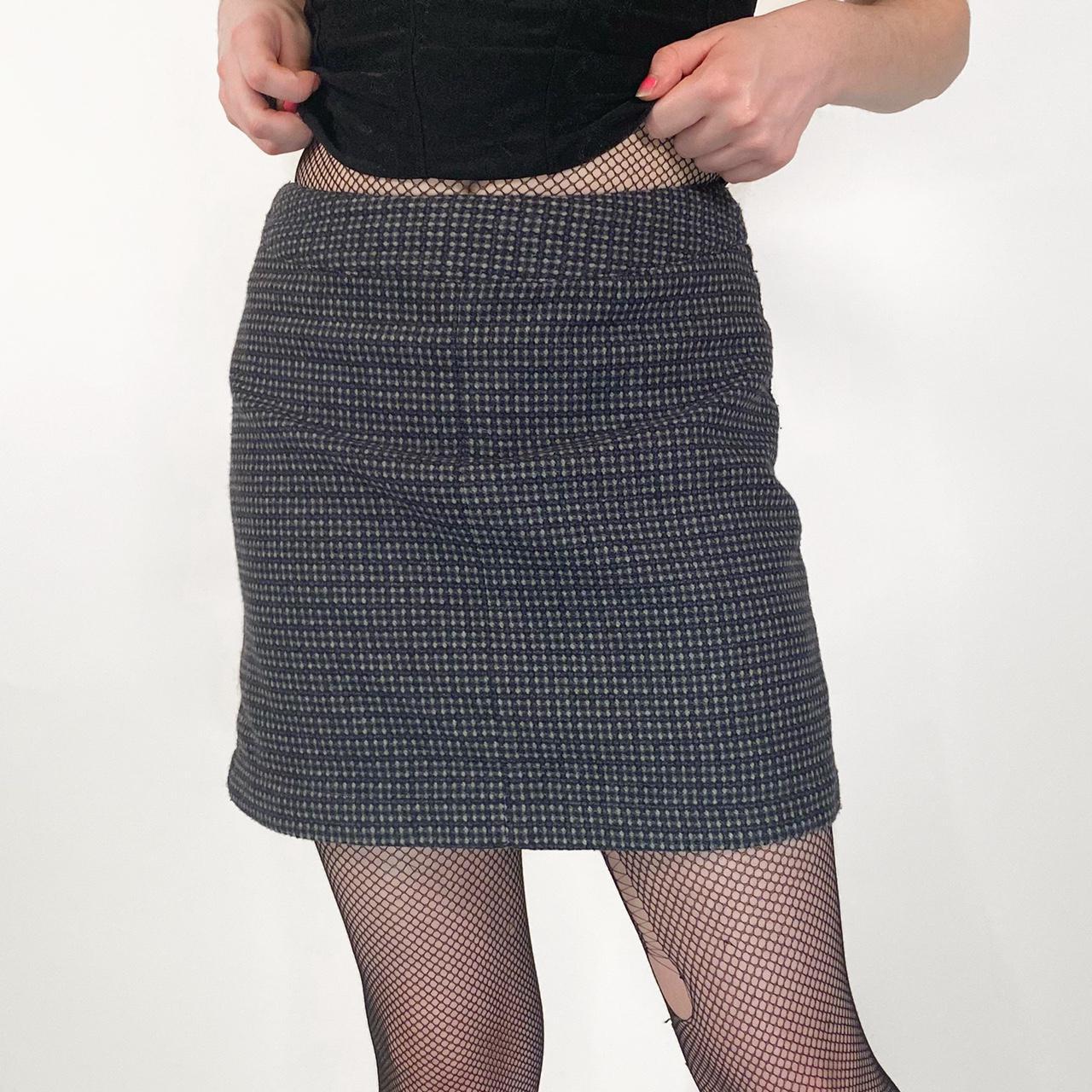 Product Image 1 - Gray pincheck wool mini skirt