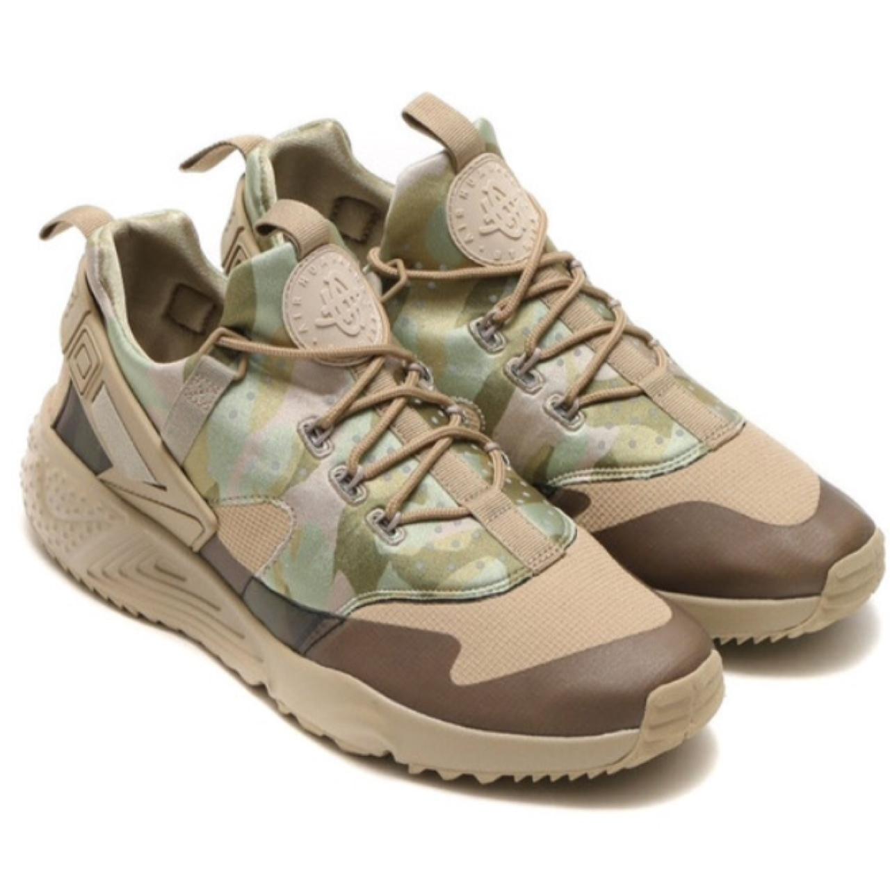 Camouflage nike huarache best sale