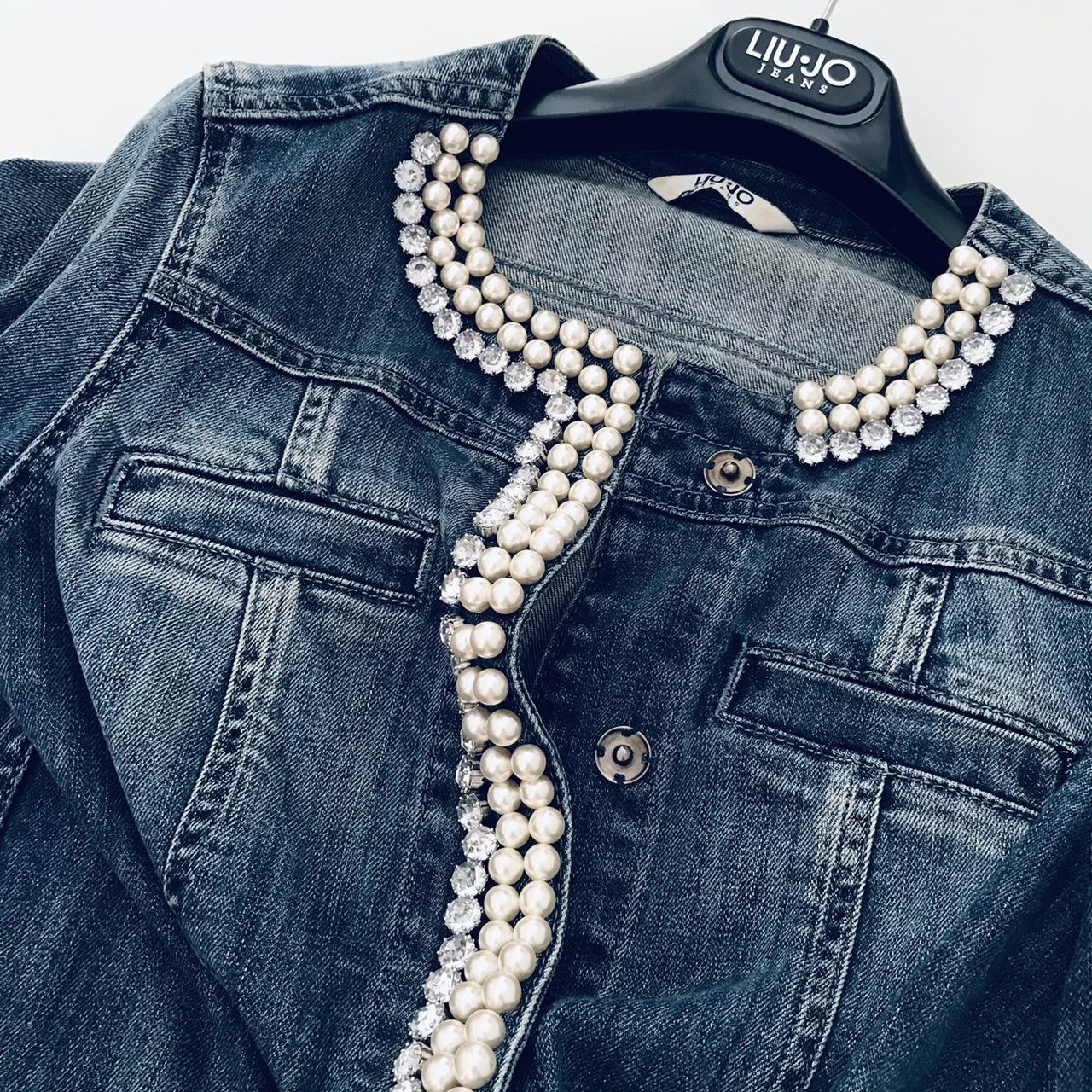 Giacca LUI•JO jeans con le strass e #perle.. manica... - Depop