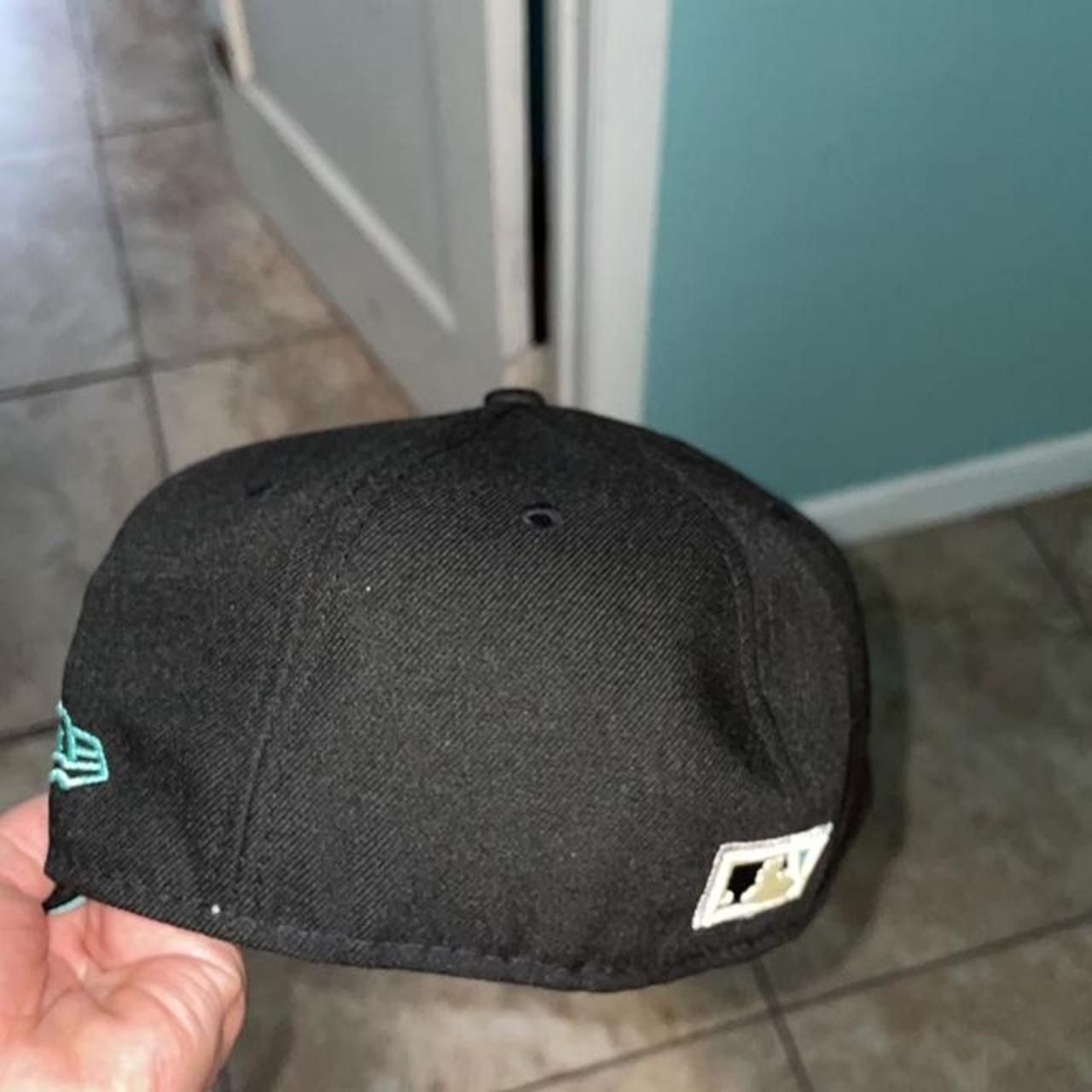 Black and mint new era hat size 7 1/4 Los Angeles... - Depop