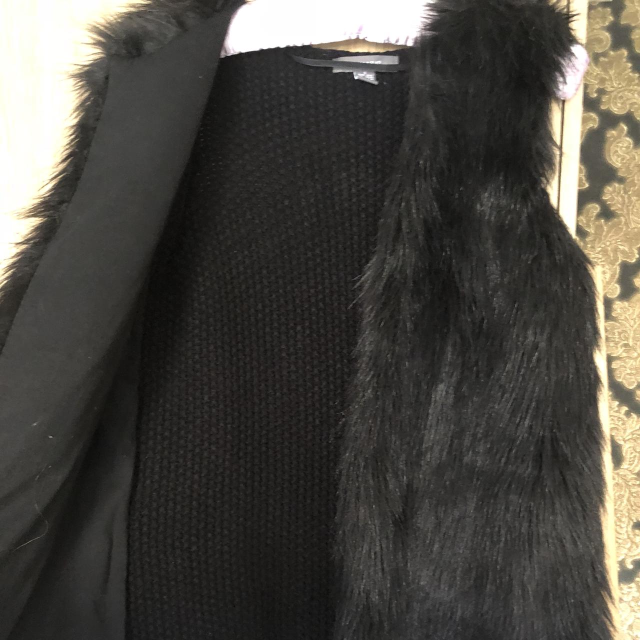 Black fur gilet primark hotsell