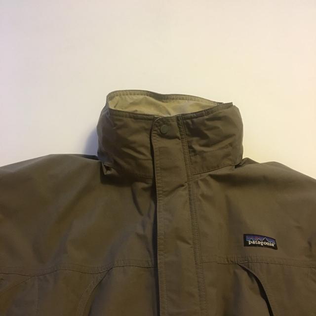 This is a superbly made Patagonia Liquid Sky... - Depop