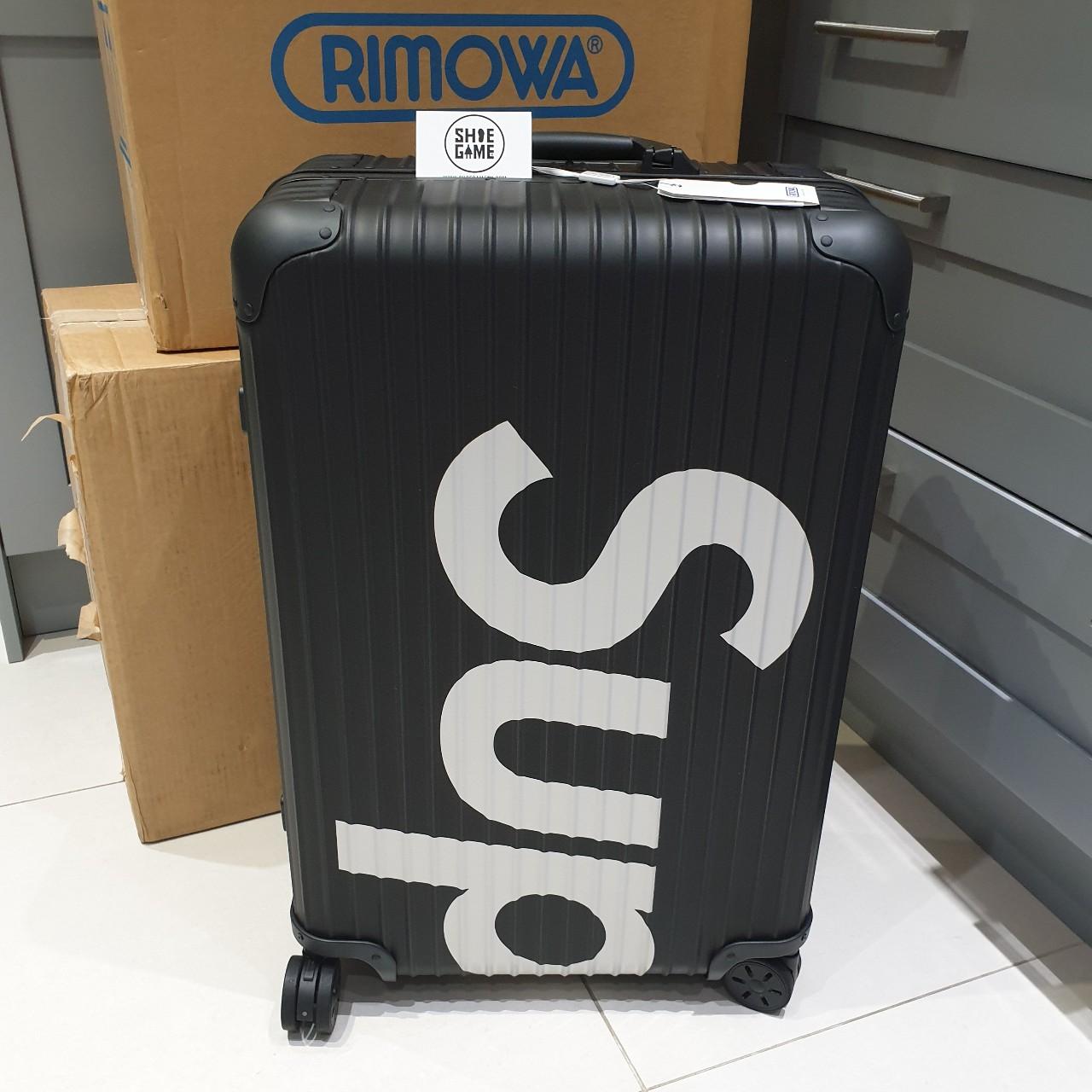 Supreme x RIMOWA Topas Multiwheel Suitcase 82L Red