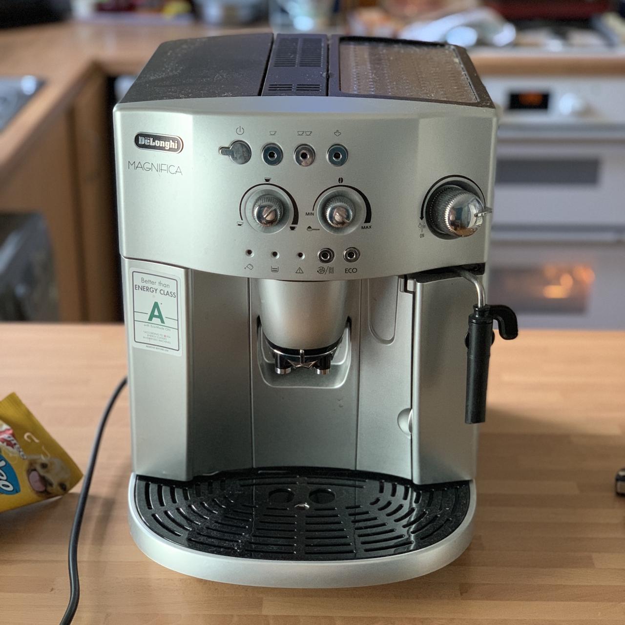 DeLonghi Coffee Machine. Bean to Cup Coffee... Depop