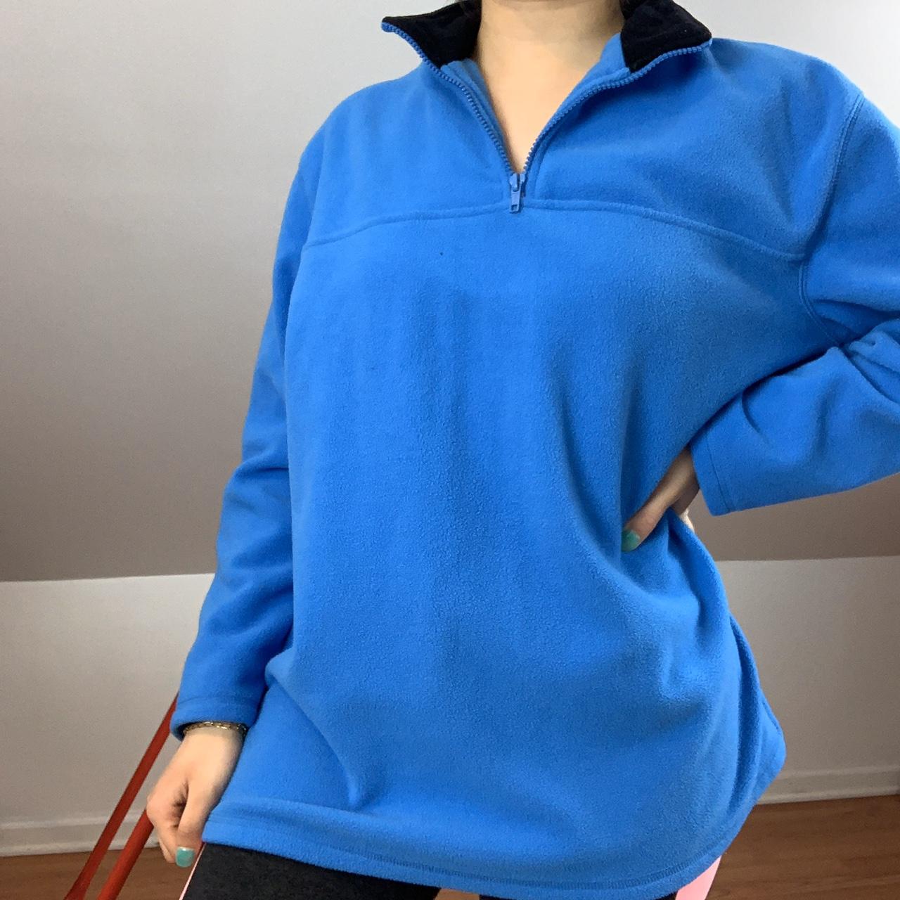 Product Image 1 - Blue fleece sweater size petite